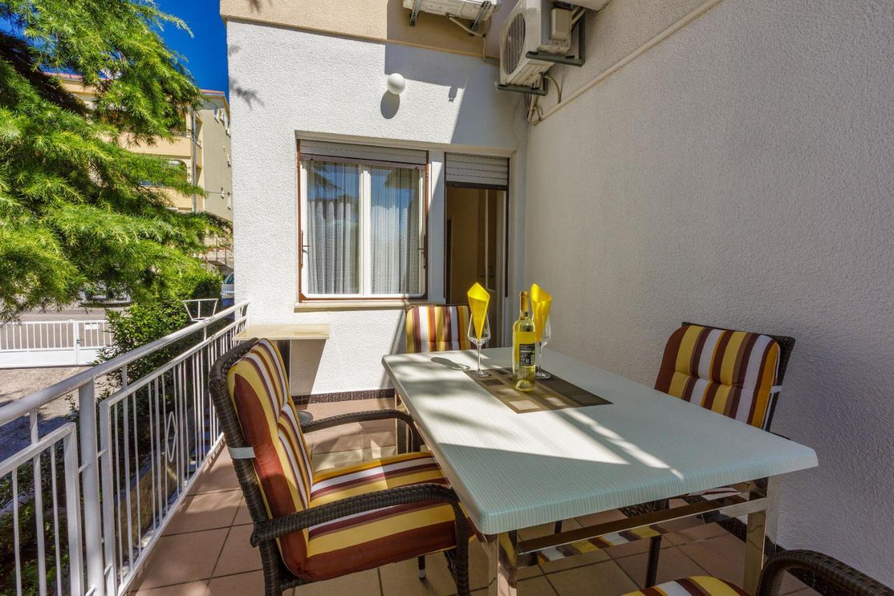Apartments Danica Dramalj Exterior foto