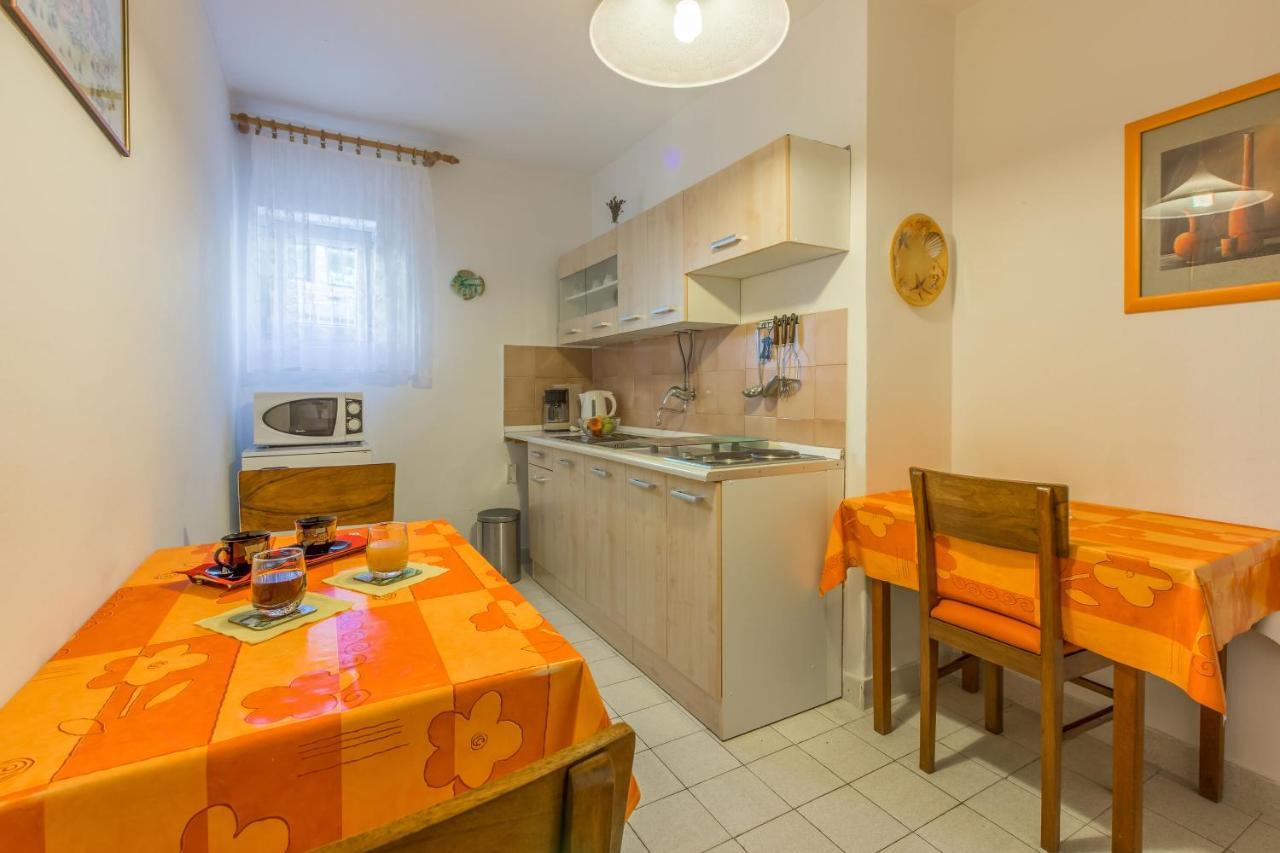 Apartments Danica Dramalj Exterior foto